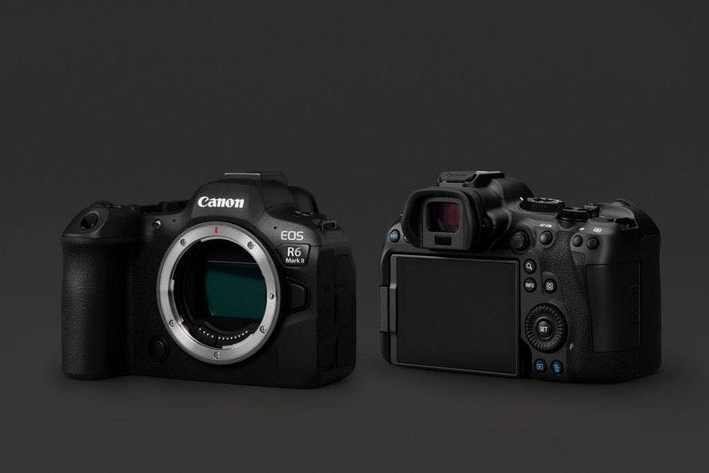 Cover Image for Exploring the Canon EOS R6 Mark II: A High-Speed Upgrade